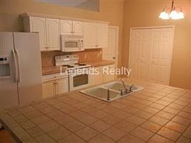 Edgewater-4 Bedroom,2 Bathroom-$1,175.00 in Edgewater, FL (Photo 4 of 5)