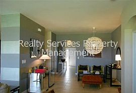 Single Family Rental Home in North Fort in Fort Myers, FL (Photo 4 of 5)