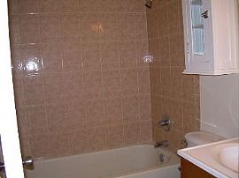 Duplex Rental Home in Lakeland in Dixieland, FL (Photo 4 of 5)