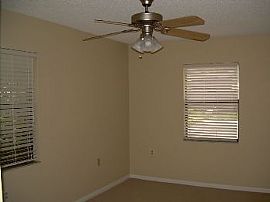 Duplex Rental Home in Lakeland in Dixieland, FL (Photo 5 of 5)