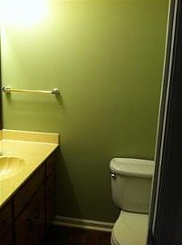 Huge Home with Finished Basement in Broo in Lilburn, GA (Photo 5 of 5)