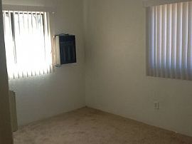 Half Off First Full Month! Nice Updated in Coronado, AZ (Photo 4 of 5)