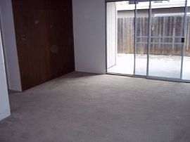 3 Bedroom 2 Bath Duplex in Fair Oaks in Fair Oaks, CA (Photo 3 of 5)