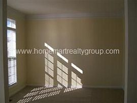 Excellent Condition in Loganville, GA (Photo 2 of 5)