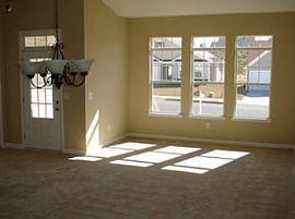 3 Beds,2 Bath Ranch Style Home! in Fairburn, GA (Photo 4 of 5)