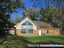 Spectacular 4 Bed Located Right on Rush in Ottertail, MN (Photo 5 of 5)