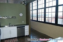 Condo in The Rossmor Building! in Saint Paul, MN (Photo 3 of 5)