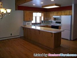 Gorgeous 3bd/2.5ba Single Family Home! in Zimmerman, MN (Photo 2 of 5)