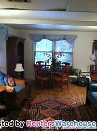 Spacious Executive Estate Near Sandy Spr in Atlanta, GA (Photo 4 of 5)