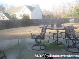 Great Home with Huge Fenced Yard in Buford, GA (Photo 3 of 5)