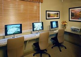 1 Bd/1 Bath Relaxing Pool and All-Season in Aurora, CO (Photo 4 of 5)