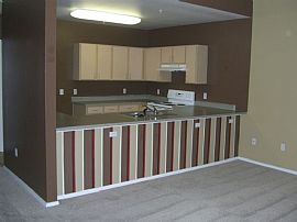 2 Bd/1 Bath Pet Friendly, Vaulted Ceilin in Aurora, CO (Photo 5 of 5)