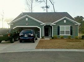 3 Br W/fenced Yard, Upgrades Near Boeing in Charleston, SC