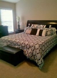 3 Br W/fenced Yard, Upgrades Near Boeing in Charleston, SC (Photo 4 of 5)