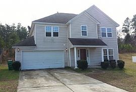 3 Bed 2.5 Bath on Cul-De-Sac! in Charlotte, NC