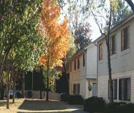 Norcross 2 Bd with Pool, Parking, Dishwash in Norcross, GA (Photo 3 of 5)