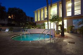 2 Bd/2 Bath Marina Del Ray Studio with Cov in Marina del Rey, CA (Photo 5 of 5)