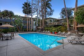 0 Bd/1 Bath Efficiency with Full Bath! Gas in Los Angeles, CA (Photo 3 of 5)