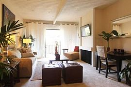 2 Bd/2 Bath Legendary Waterfront Living in Marina del Rey, CA (Photo 4 of 5)