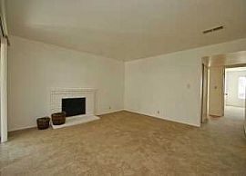 3bd Great Views! in Hayward, CA (Photo 2 of 3)