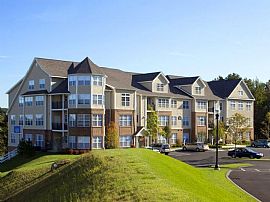 3 Bd/2 Bath Easy Access to Route 9, I-29 in Northboro, MA (Photo 2 of 5)