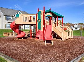 3 Bd/2 Bath Great Location Just 28 Miles in Bardonia, NY (Photo 5 of 5)