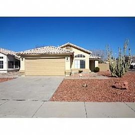 Completely Remodeled 3 Bed, 2 Bath in Pe in Peoria, AZ