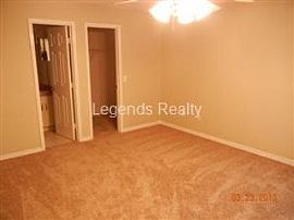 Deltona - 3 Bedroom, 2 Bathroom - $850.0 in Deltona, FL (Photo 5 of 5)