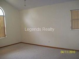 Deltona - Pool Home 4 Bedroom, 2 Bathroo in Deltona, FL (Photo 5 of 5)