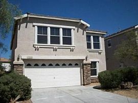 3 Bed, 2235 Sqft, $1,100 in Litchfield Park, AZ