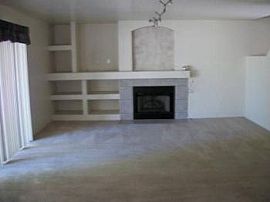 3 Bed, 2235 Sqft, $1,100 in Litchfield Park, AZ (Photo 2 of 5)