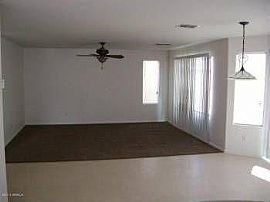 5 Bed, 2363 Sqft, $1,150 in Tolleson, AZ (Photo 3 of 5)