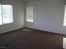 5 Bed, 2363 Sqft, $1,150 in Tolleson, AZ (Photo 4 of 5)