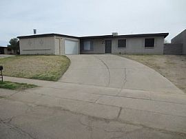 Half Off First Months Rent!! Newly Remod in Rincon, AZ (Photo 2 of 5)