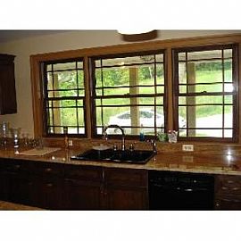 Designer Home Completely Renovated and Bea in Cockeysville, MD (Photo 4 of 5)