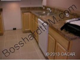 2 Bed 2.5 Bath Condo Rental in Gainesville, FL (Photo 2 of 3)