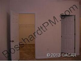2 Bed 2.5 Bath Condo Rental in Gainesville, FL (Photo 3 of 3)