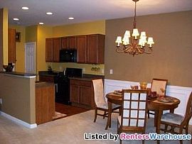 Gorgeous Townhome Located Along Silver C in Powder Springs, GA (Photo 5 of 5)