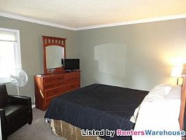 Fabulous/clean/4bd/2ba/2 Car Garage In in Dayton, MN (Photo 4 of 5)