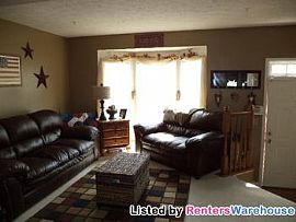 3 Bed/2.5 Bath Townhome, Crofton, West C in Odenton, MD (Photo 2 of 5)