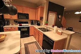 Convenience at ..Victor Gardens in Centerville, MN (Photo 4 of 5)