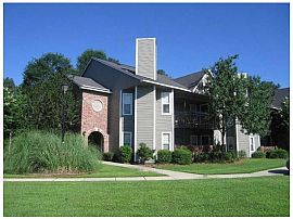 2 Bd/2 Bath Golf Course Living! in Bendale, SC (Photo 4 of 5)