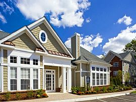 2 Bd/2 Bath Check Out Our New Pricing! in Huntington, CT (Photo 5 of 5)