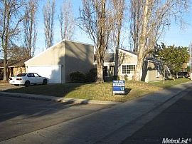 3123 Five Mile Dr in Stockton, CA