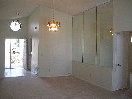 3br/2ba Lakefront Home For Rent in Kissimmee, FL (Photo 3 of 5)