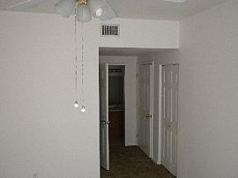 2-Bedroom, 2-Bath Ranch Style Condo in Highlands, CO (Photo 4 of 5)