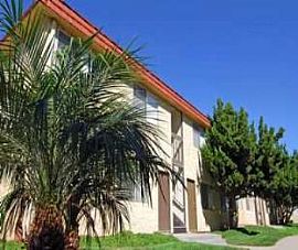 2bed/1bath in Chula Vista, Pool, Large C in Chula Vista, CA (Photo 2 of 4)