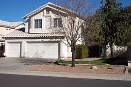 Single Family Rental Home in Gilbert in Gilbert, AZ (Photo 2 of 2)