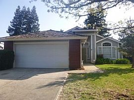 This Home Is a Charmer in Sacramento, CA