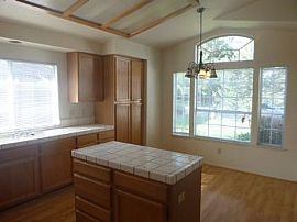 This Home Is a Charmer in Sacramento, CA (Photo 2 of 5)